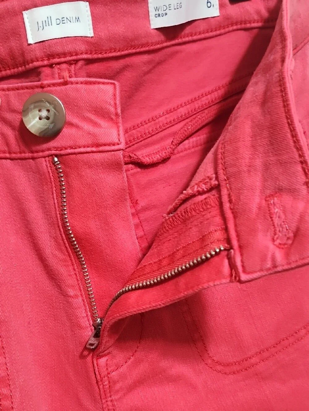 J. Jill Wide-Leg Cropped Denim Pants Red Coral Patch Pocket Sz 6R Fringe Hem